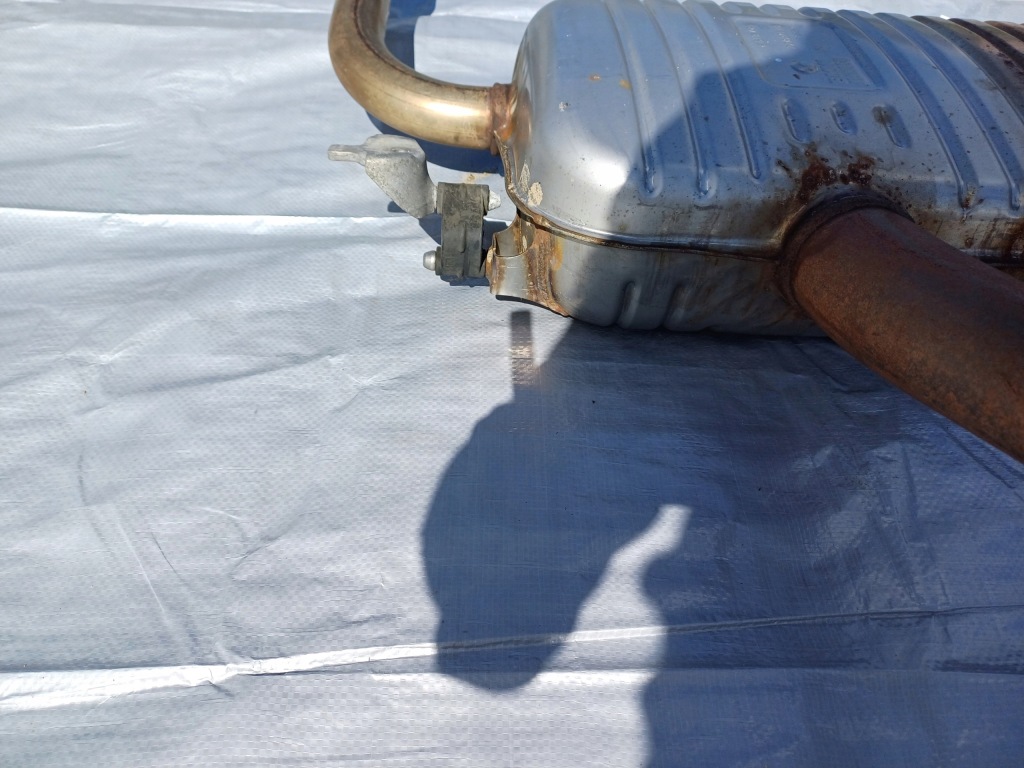 фото №12, Bmw x1 f48 гасник кінцевий вихлоп