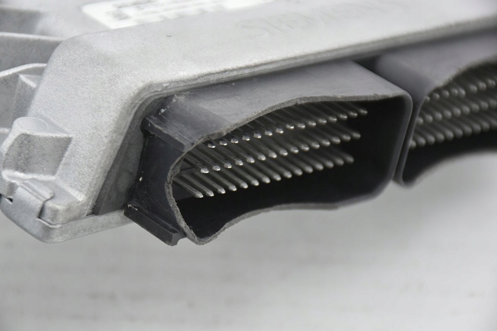 фото №4, Бортовой компьютер блок управления renault 8200326395