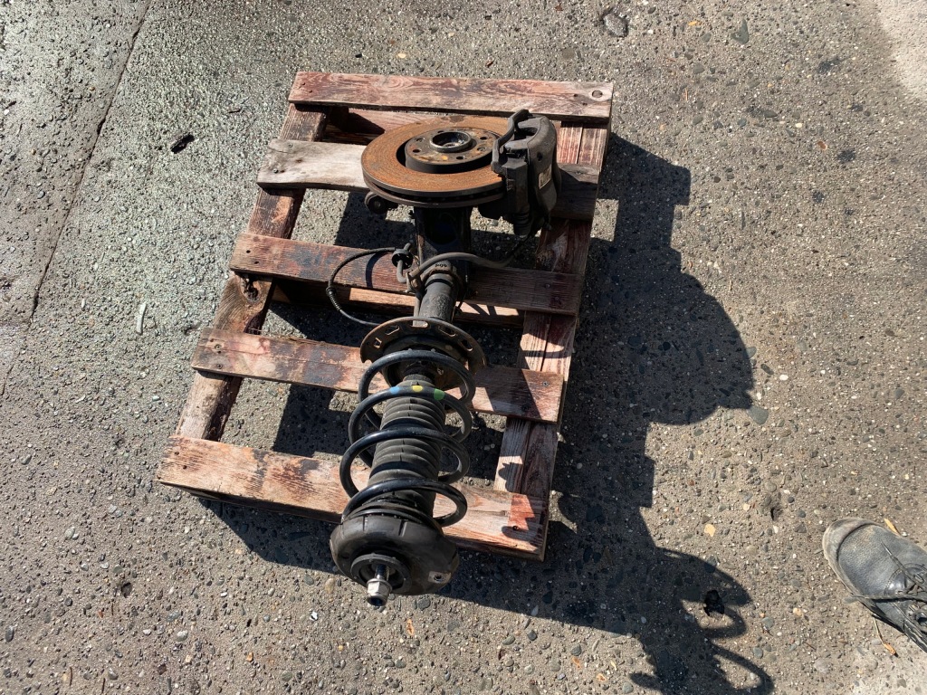 Opel crossland x 1.2 автоматична коробка передач macpherson поворотний кулак амортизатор лівий перед Доставка