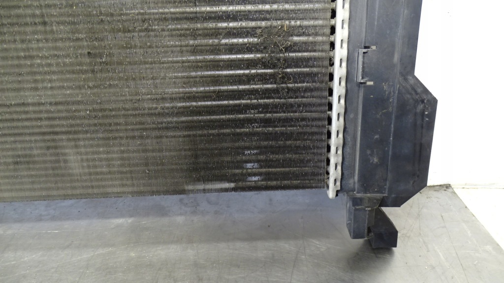 фото №9, Радіатор води mercedes w169 a150