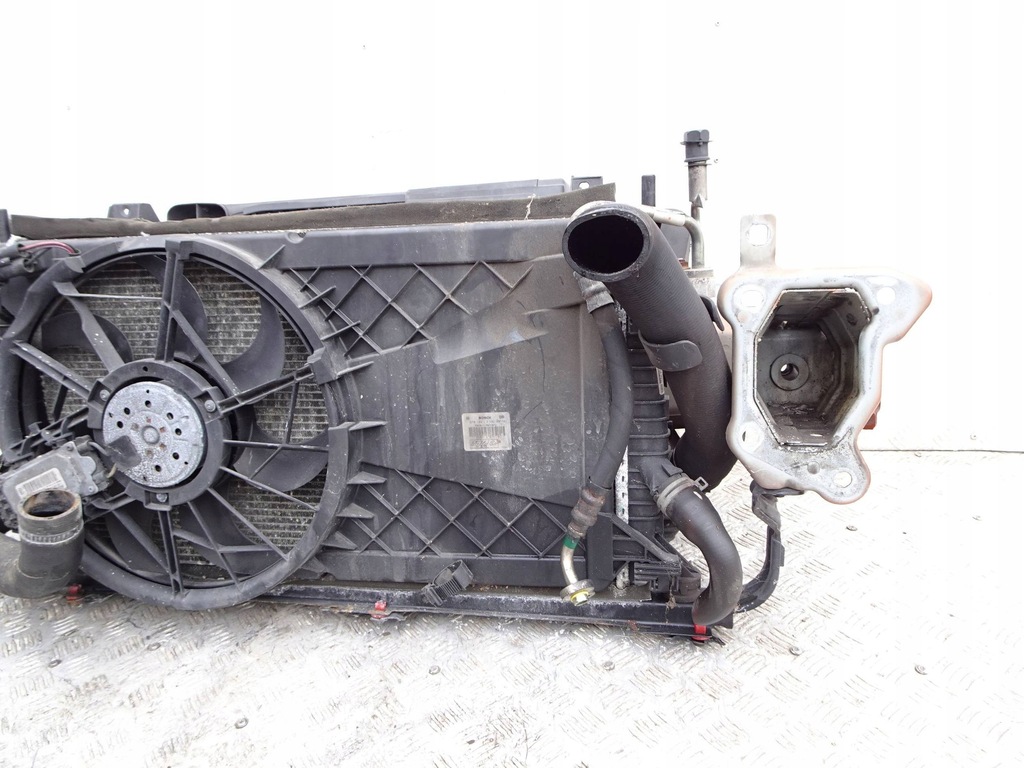 фото №8, Pas передній радіатор kpl. volvo c30 s40 v50 1.6 d