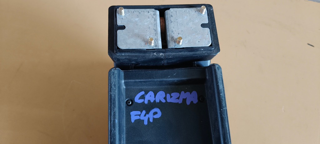 фото №8, Підлокітник mitsubishi carisma lift 99-04r