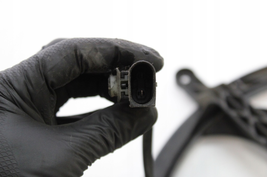 фото №7, Bmw mini cooper one r56 1.4 1.6 вентилятор радіатора 0130303019 m5377001