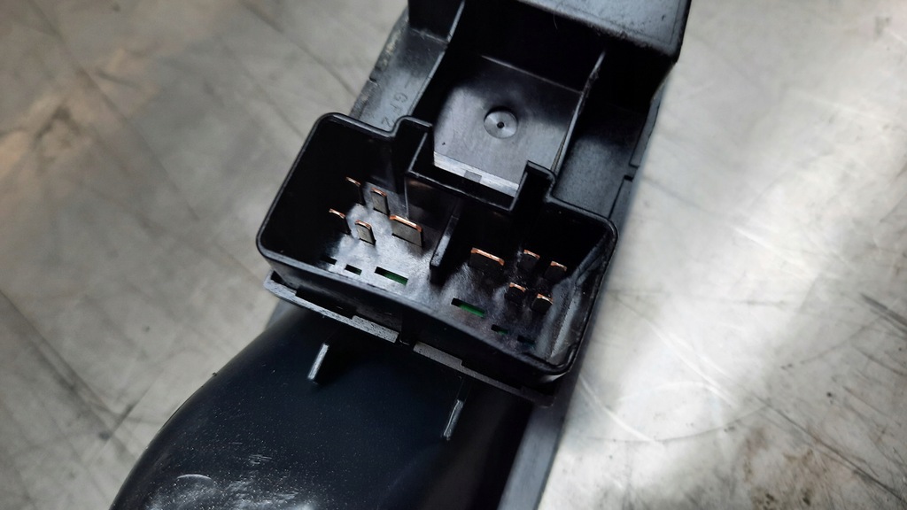 фото №5, Переключатель окон 30889749 volvo s40 v40 00-04r