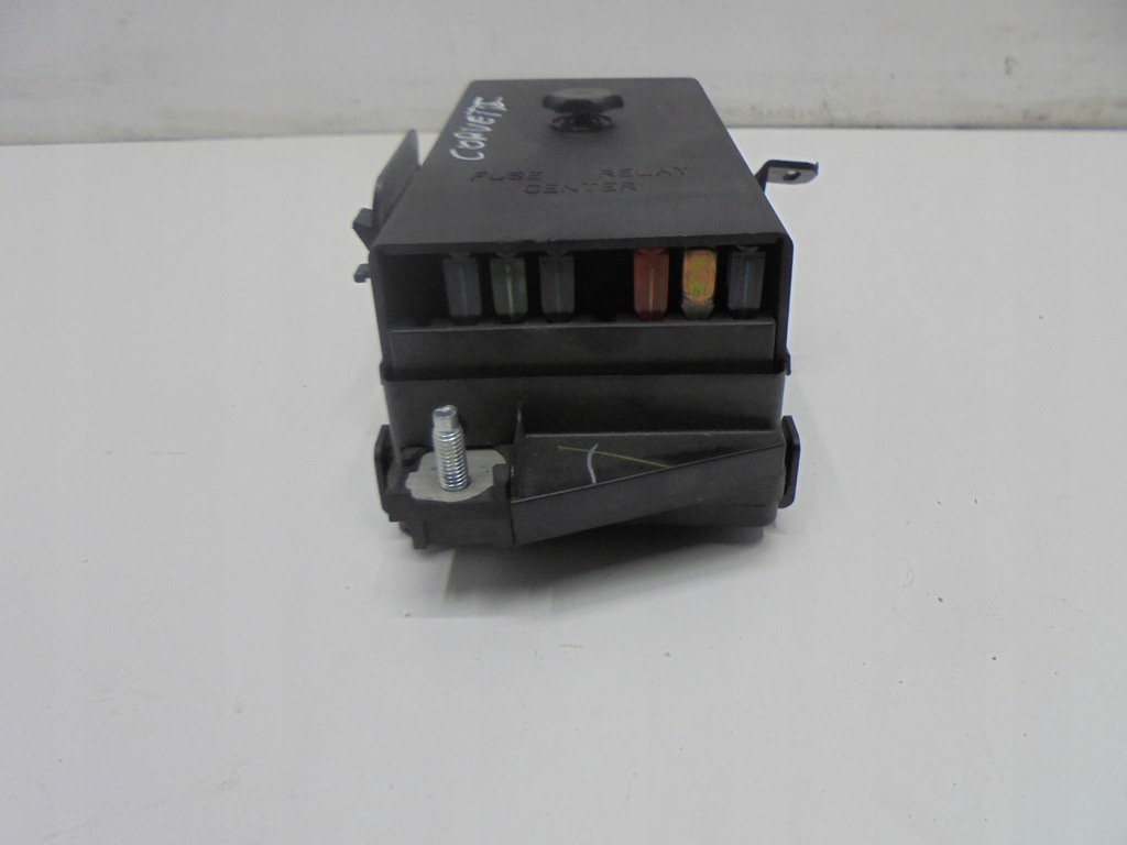 фото №4, Chevrolet corvette c5 коробка запобіжників 97-04