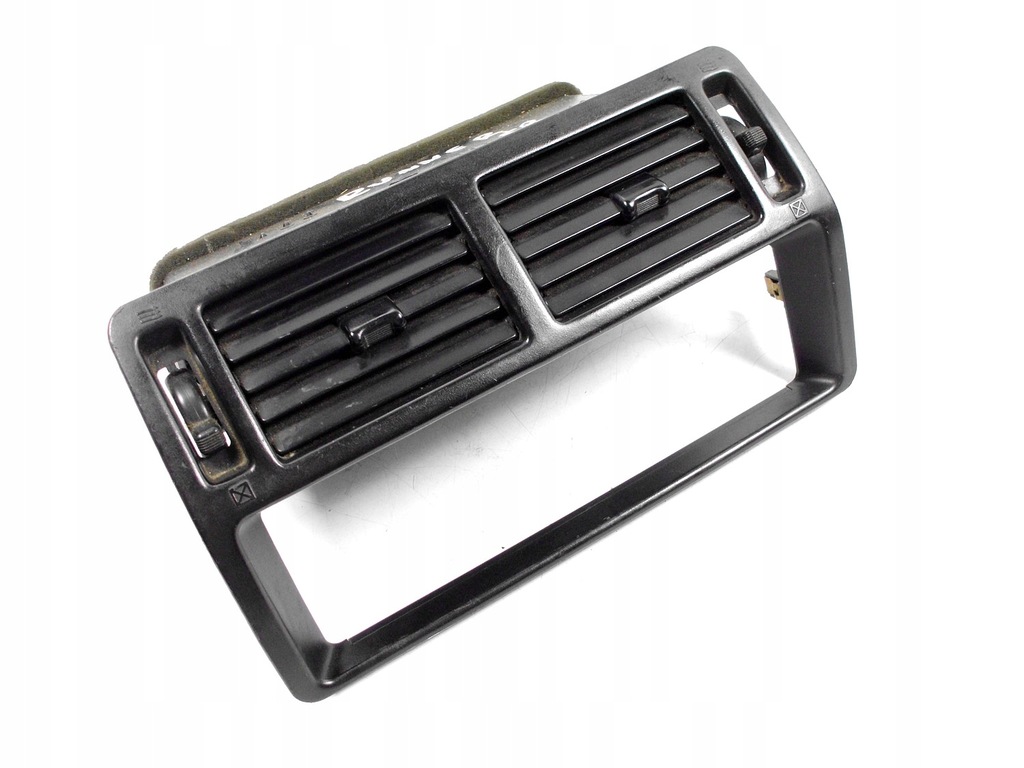 фото №1, Mitsubishi space runner i решітка обдув середня