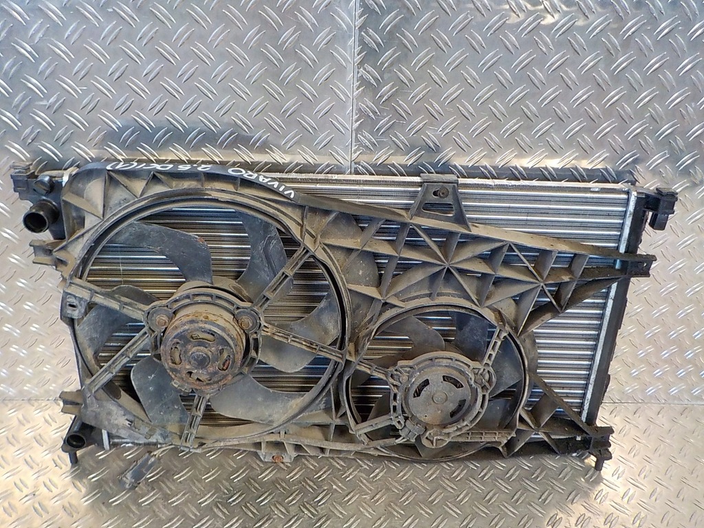 фото №5, Vivaro 2.5 dci 03-08 радиатор комплект