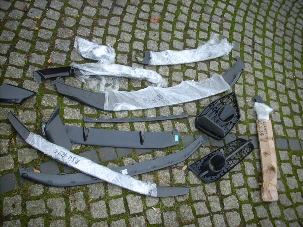 фото №6, Audi s8 s8+ d4 lift перед решітка бампера карбон ew rs4 rs5 8w6 rs6 rs7 c7