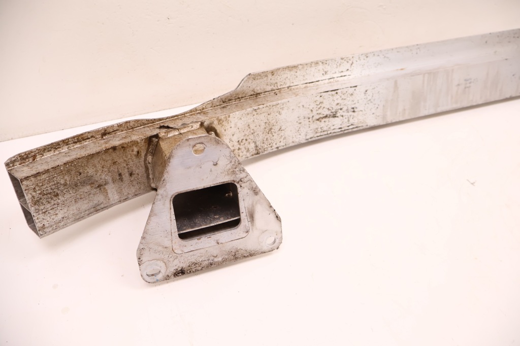 Купити Jeep cherokee kl балка бампера задні '0871423685