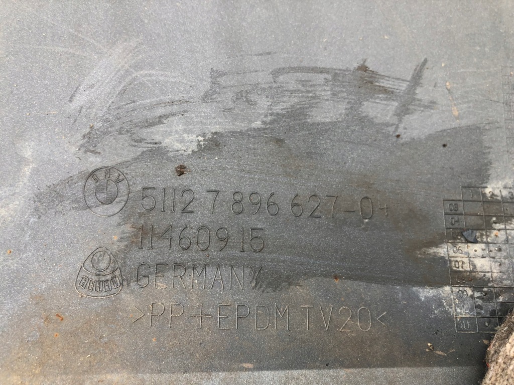 фото №16, Bmw 5 e60 e61 спойлер диффузор накладка бампера задняя 7896627 51127896627