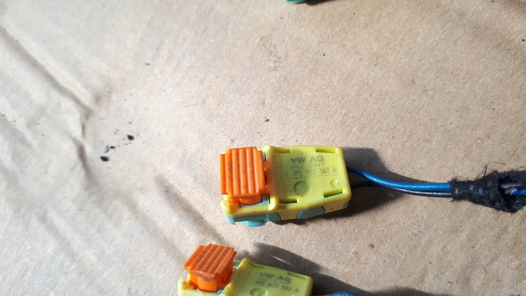 фото №5, S4 b9 a4 8w штекер колодка подушка безопасности 4m1972562a a5 8w