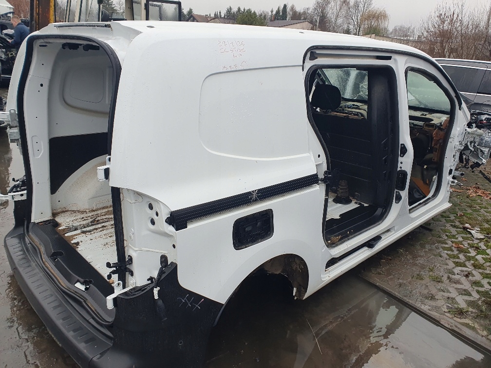 фото №1, Kangoo iv 2023- citan ii четверть крыло bok правый maxi long