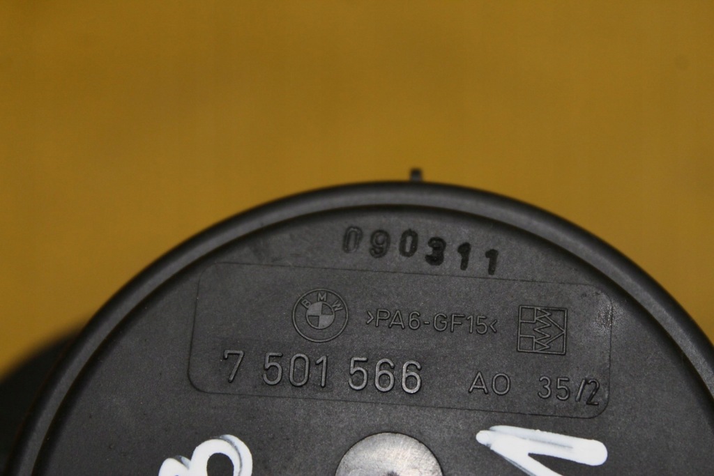 Вентиляция картера сепаратор масла bmw e39 e46 7501566 2.5 b Недорого