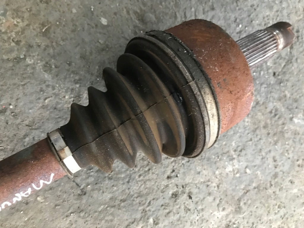 Приводной вал левый перед левая короткий механическая коробка передач 1.6 cdi mercedes vito w447 14- 2014- с Разборки