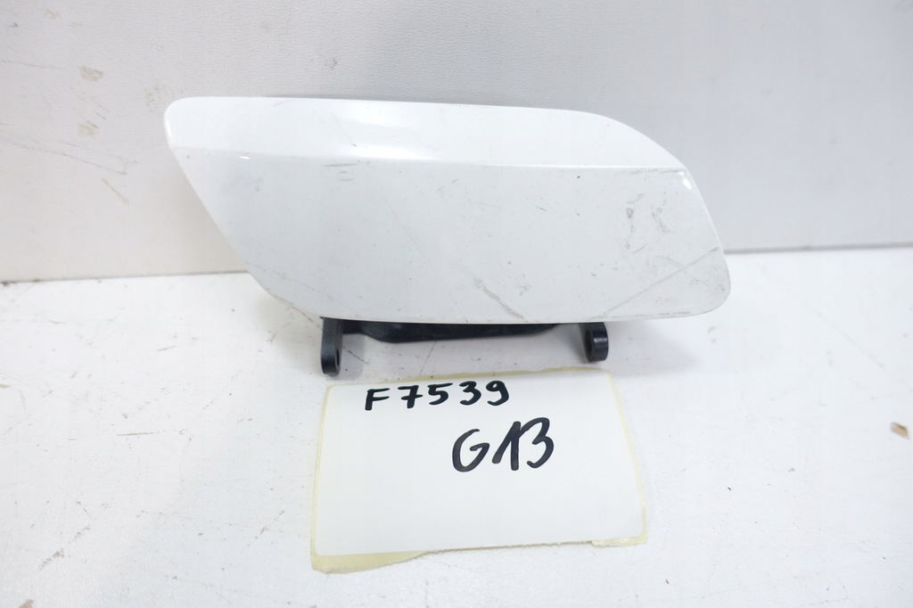 фото №1, Audi a6 c8 2018- заглушка розпилювача правий перед 4k0807788b