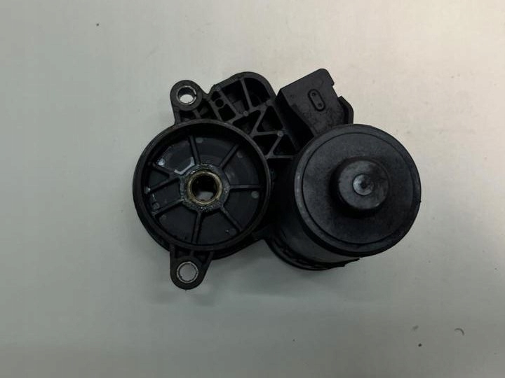 фото №5, Привод тормоза стояночного land rover range rover evoque 2016 gj322k327bd