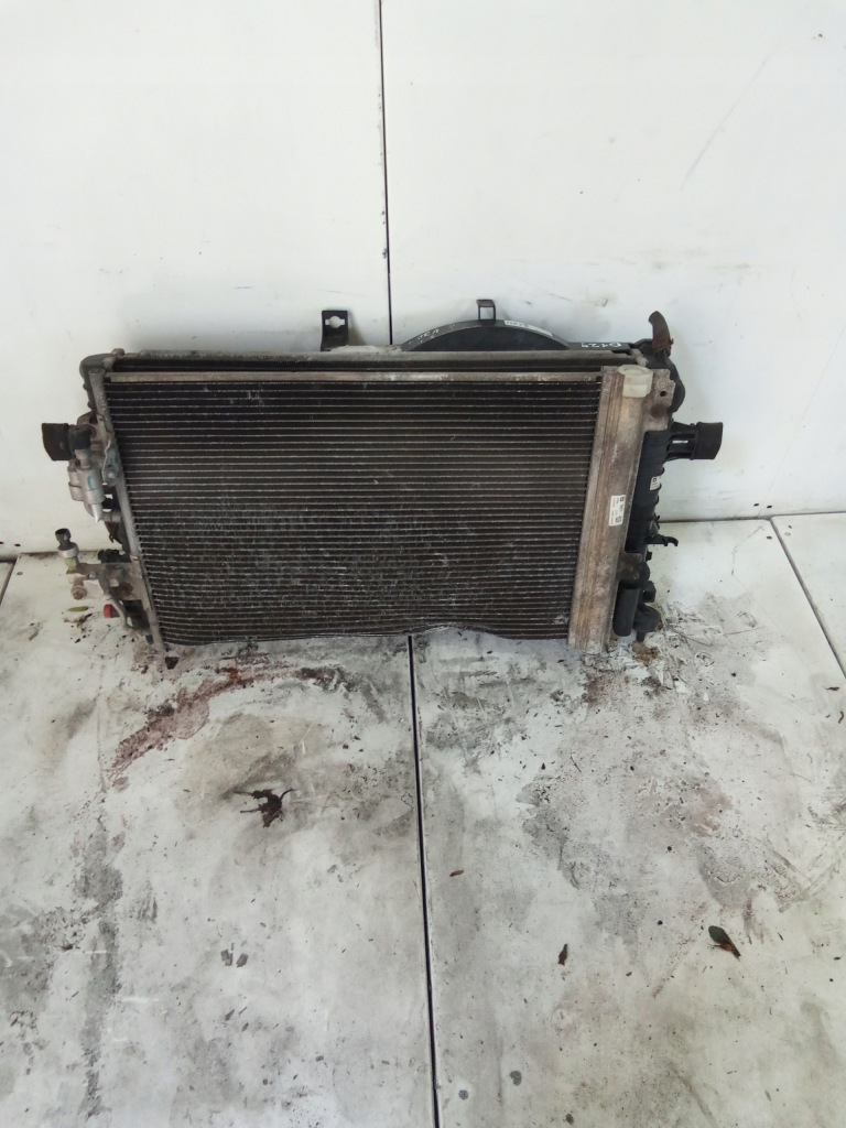 фото №2, D129 pas радіатор astra h 1.8