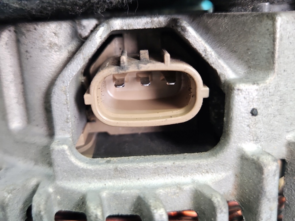 Test генератор nissan juke 1 23100bv80a 1.2 t Недорого