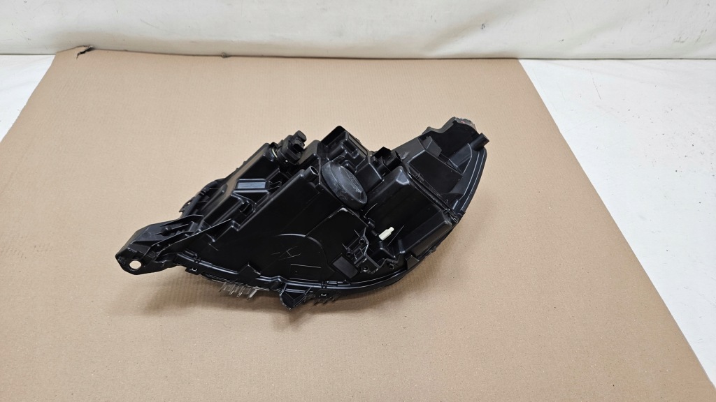 фото №8, Лампа перед правая peugeot 208 ii full l 9833036180