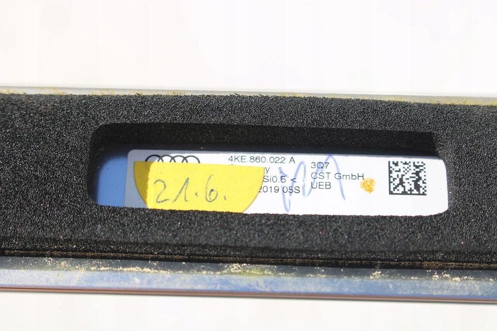 фото №9, Audi e-tron рейлинги кровельные 4ke860021a 4ke860022a 4ke 860 021 a 4ke 860 022