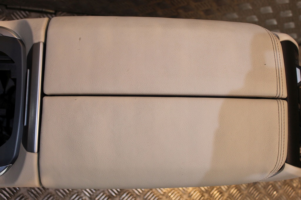 фото №9, Bmw x5 g05 sport оббивка сидіння підігрів заднє сидіння