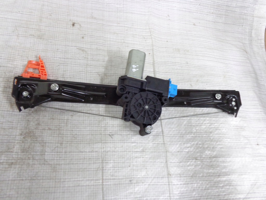 Купить Lancia delta iii 3 12r подъемник стекло правый перед