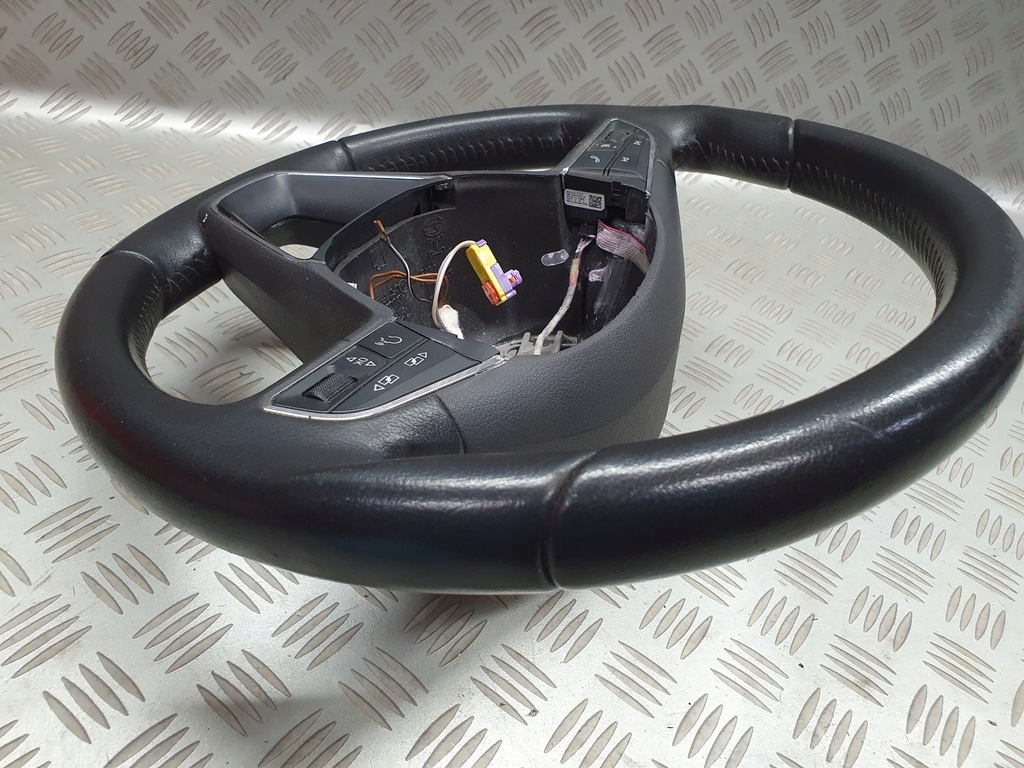 фото №9, Воздуховод seat leon iii кожа мультифункция