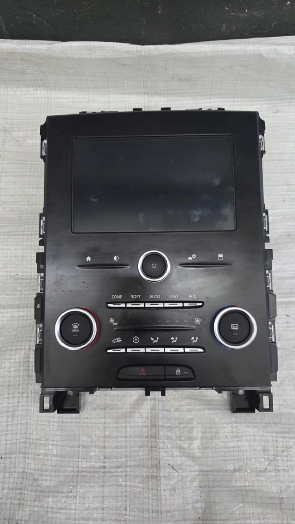 фото №1, Дисплей экран радио renault megane iv 280904698r