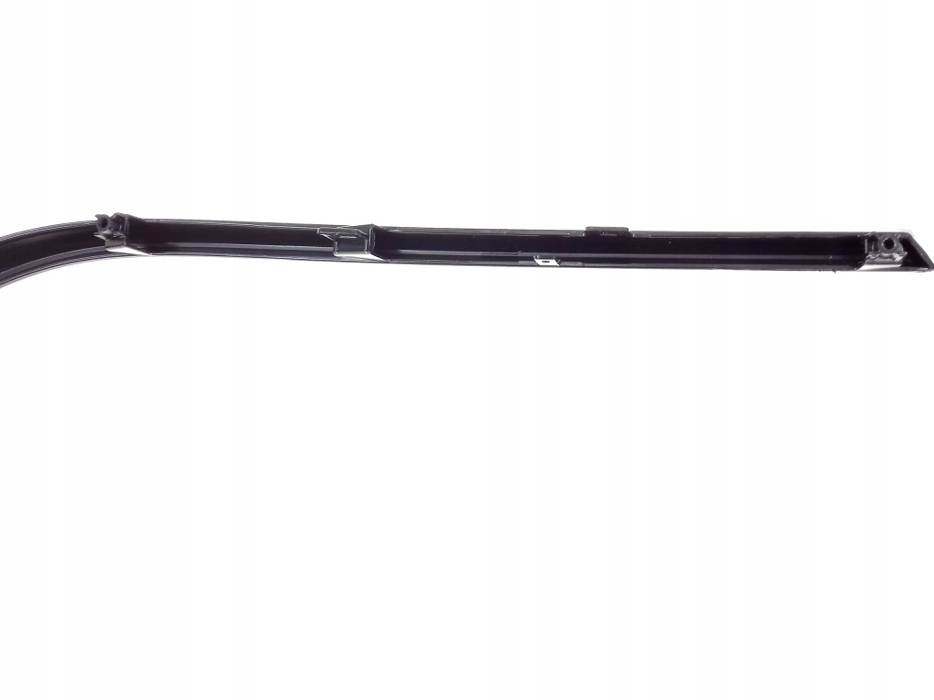 фото №10, Corolla e21 19-23 молдинг накладка бампер перед l