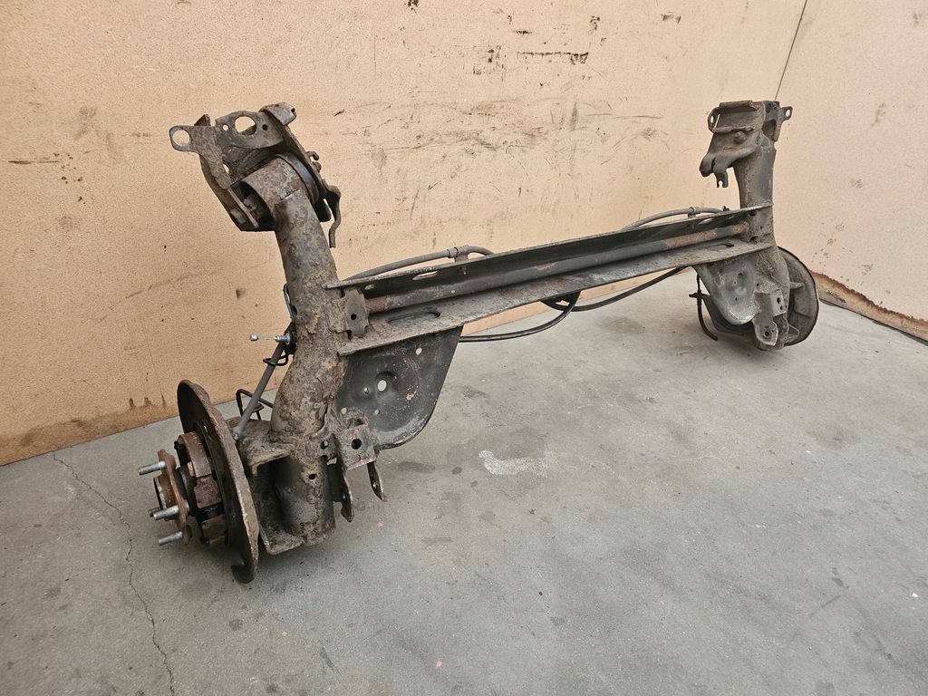 фото №4, Nissan juke f15 задняя балка подвеска задняя