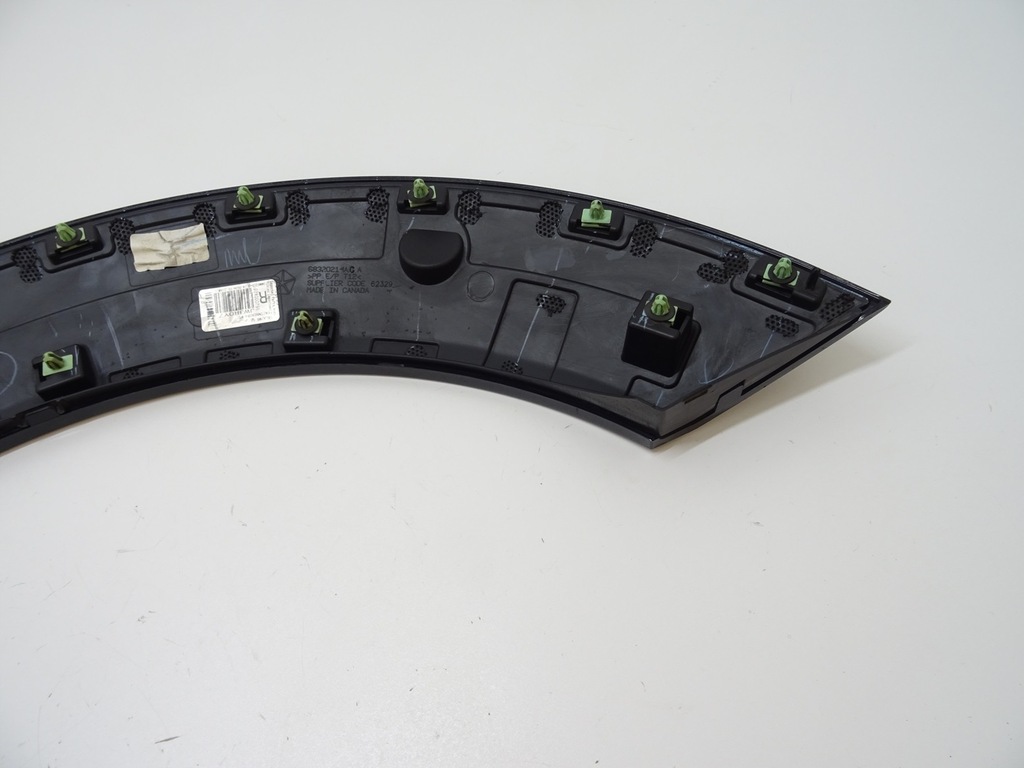 фото №9, 2015-2023 challenger srt widebody молдинг розширювач крила накладка задня