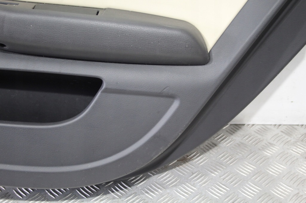 фото №4, Обшивка правый задняя audi a6 allroad c6 4f0 4f9