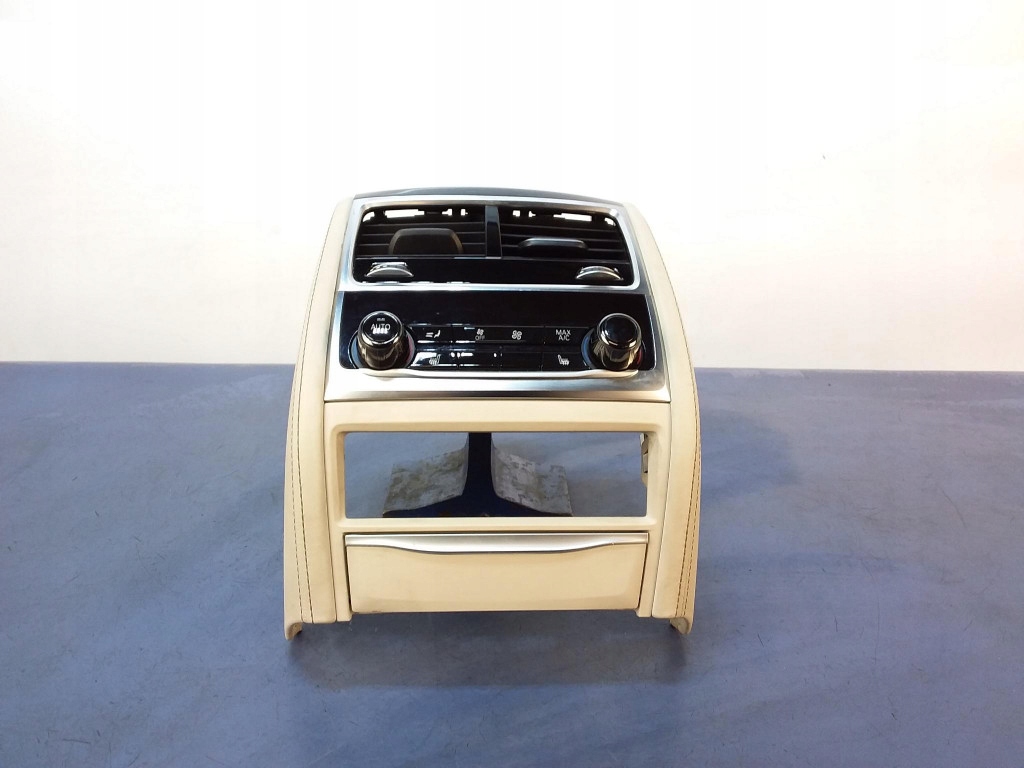 фото №1, Bmw 7 g11 g12 панель кондиционера задняя 9399334