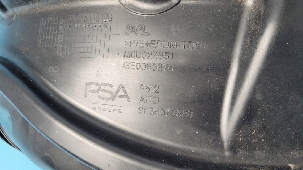 фото №7, Peugeot 308 iii p5 21r підкрилок правий задня 9835379880