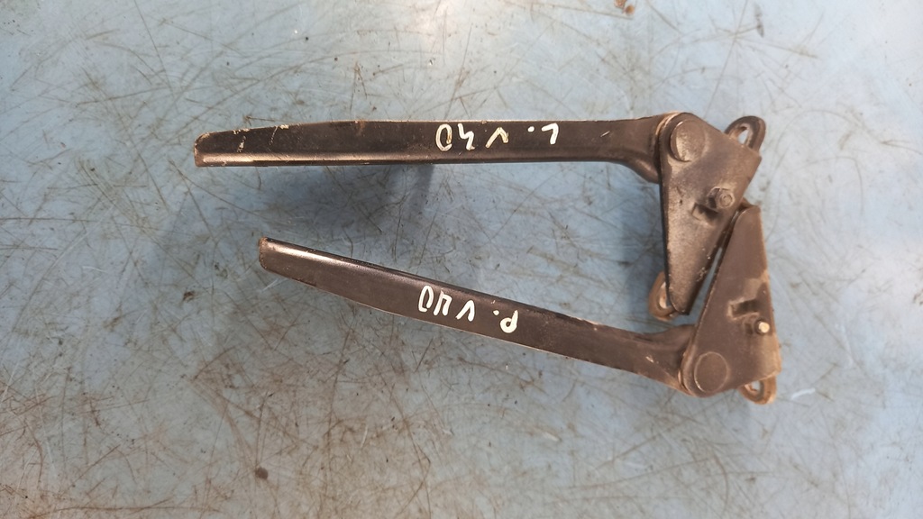 фото №1, Петля капот volvo v40 02r 1.9dci kombi