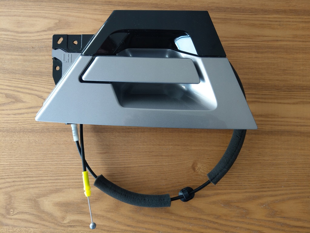 фото №1, Ручка дверь левый задняя toyota c-hr