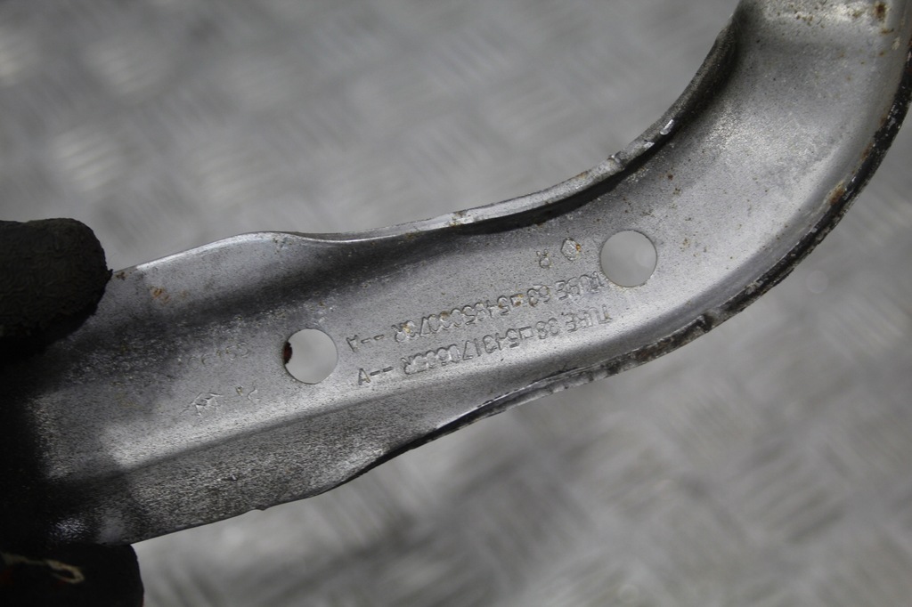 фото №2, Кронштейн підвіска правий перед renault clio iv