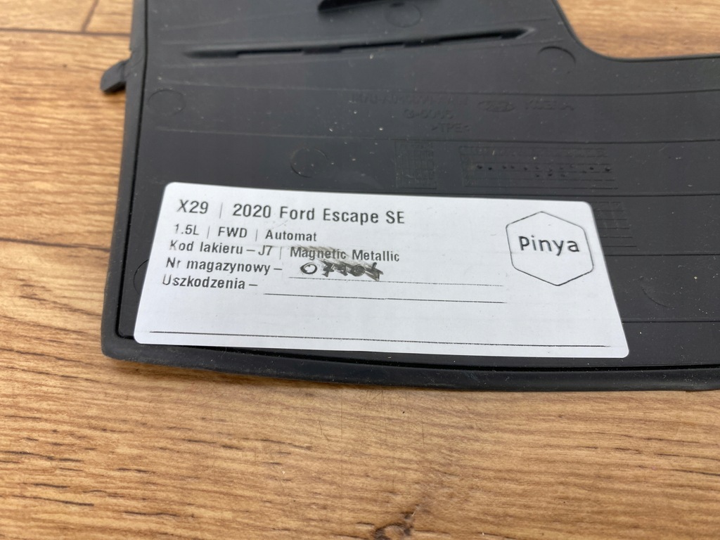 фото №5, Вкладка гумка тунель середнього ford escape 2020+ kuga mk3 usa