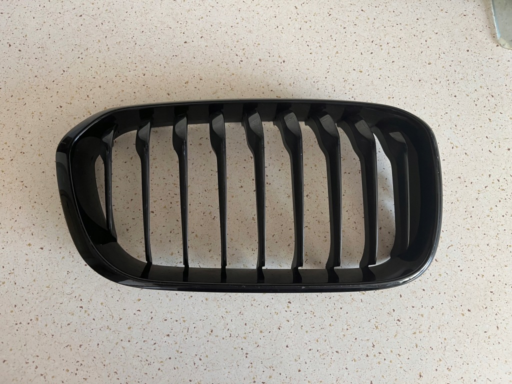 Купить Решётка  решётка радиатора правый  перед bmw f20 f21 рестайлинг  7371748