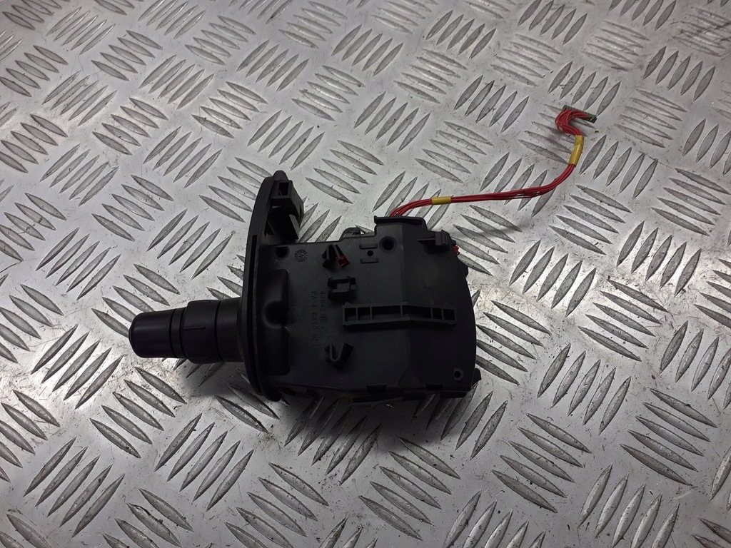 фото №2, Выключатель света поворотники renault clio iii