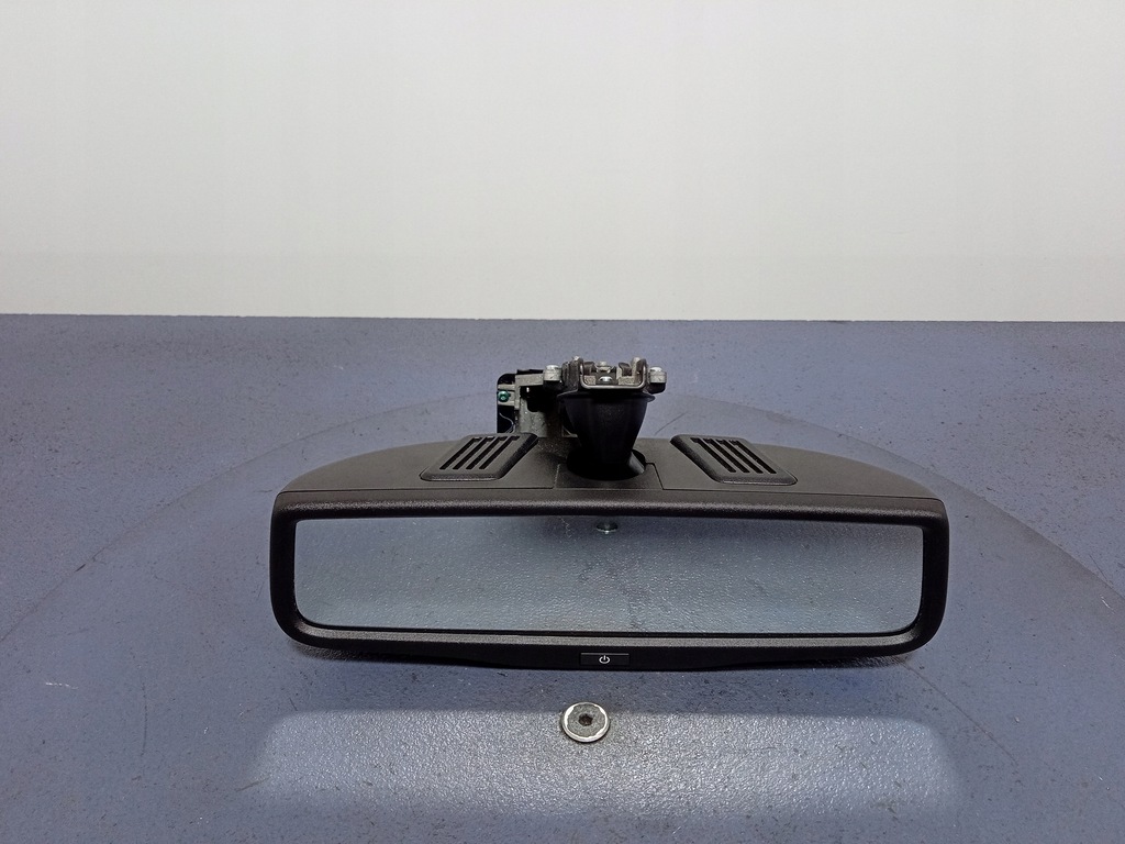 фото №1, Grand cherokee wk2 зеркало внутреннее камера