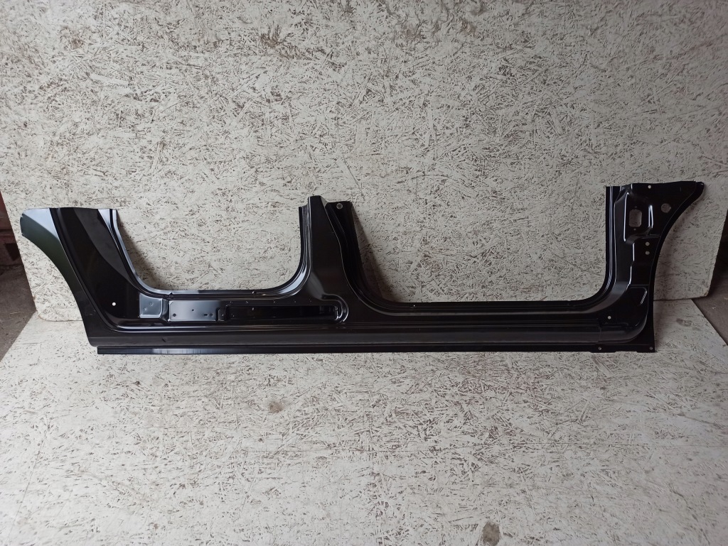 фото №1, Kangoo citan правий поріг обшивка поріг 7751478342