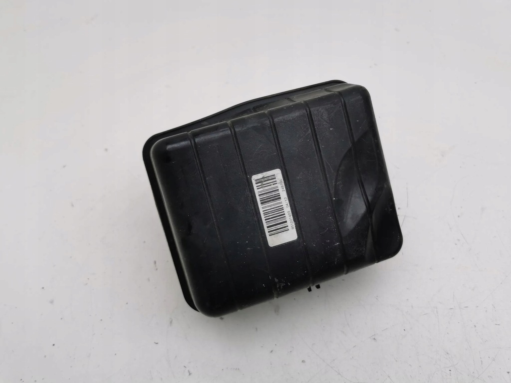 фото №7, Bmw 5 f10 f11 2013 резонатор / воздухозаборник воздуха