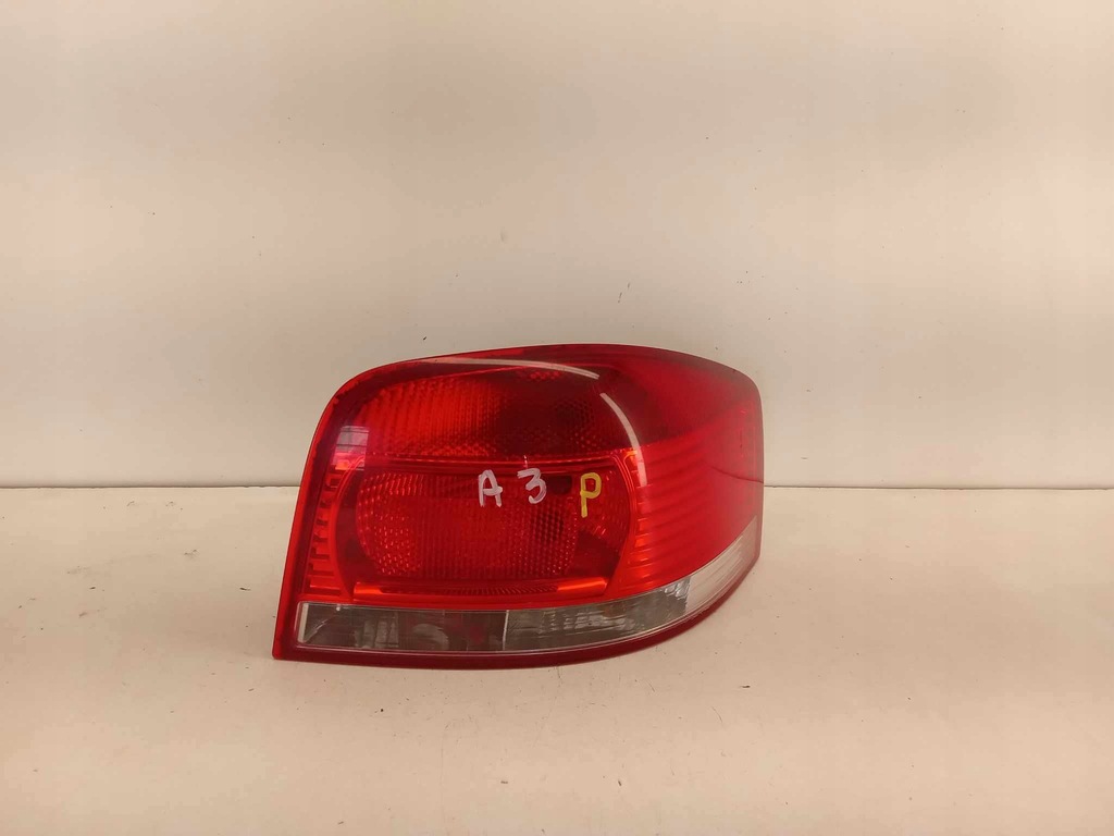 фото №1, Лампа права задня задня audi a3 8p lift 05-08