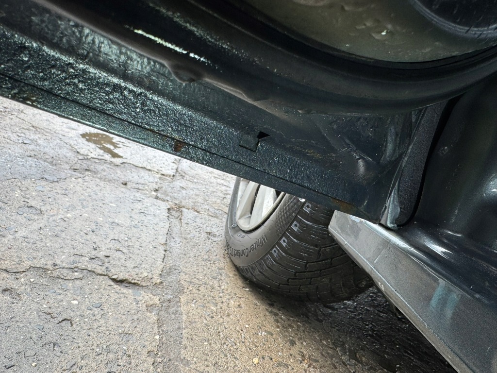 Дверь левая передние перед peugeot 301 12- citroen c-elysee lak: ktpd 120um с Разборки