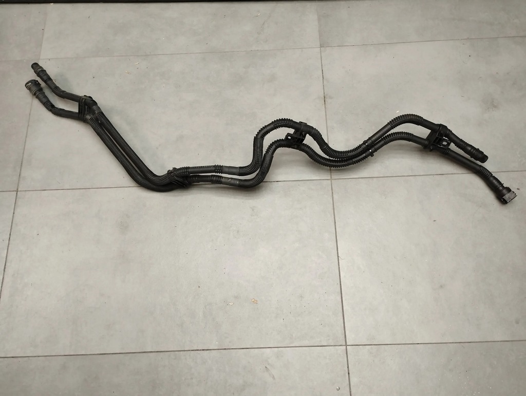 фото №1, Peugeot 3008 i 2.0 hdi дроти трубки