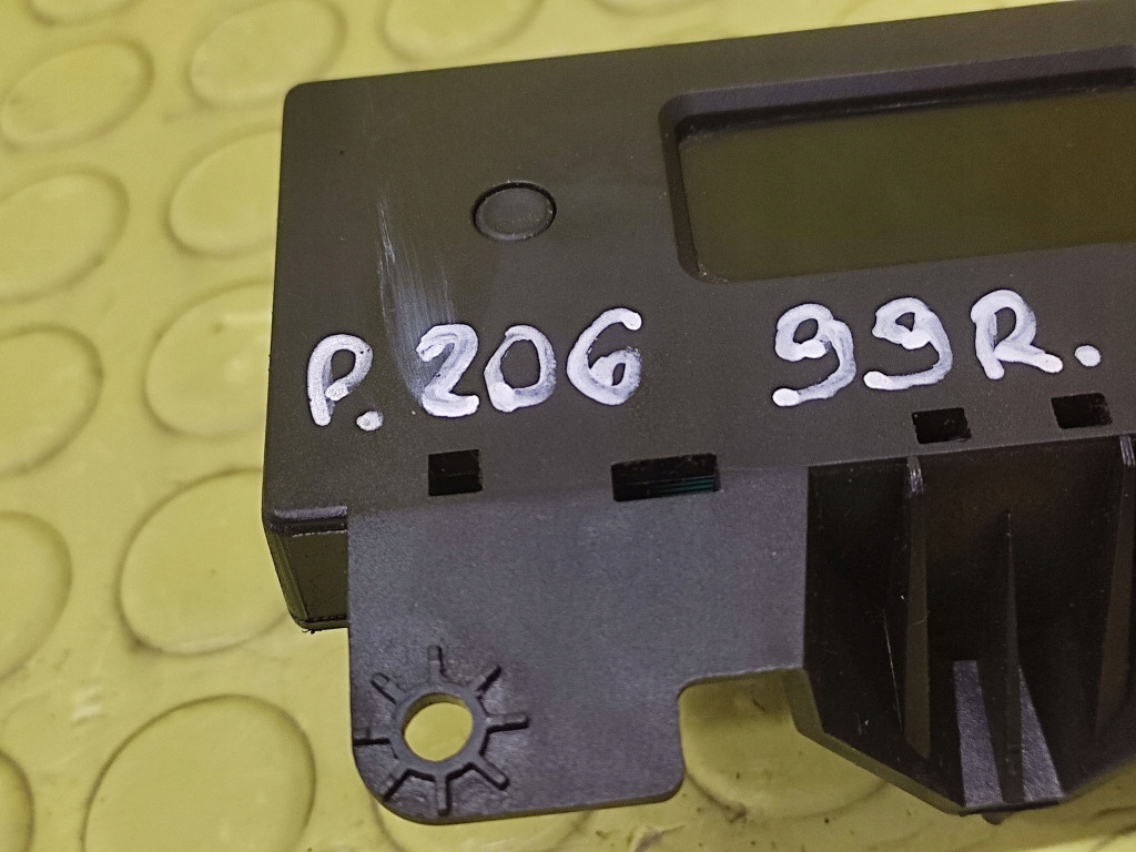 фото №8, Peugeot 206 дисплей 96250976zr