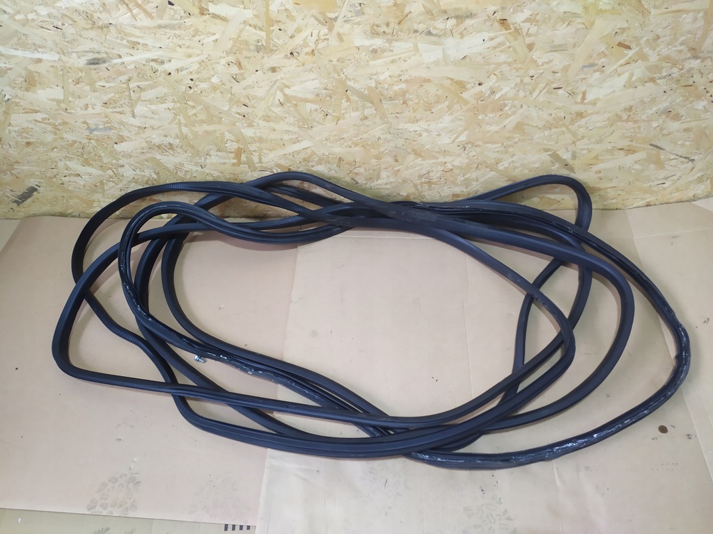 фото №1, Комплект прокладка двері кузов megane iv hb