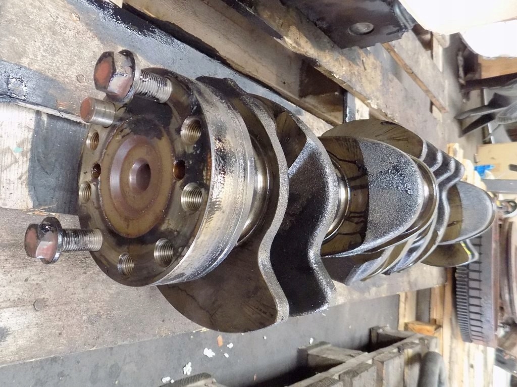 Volvo fl6 220 2003r wał коленчатый с Разборки