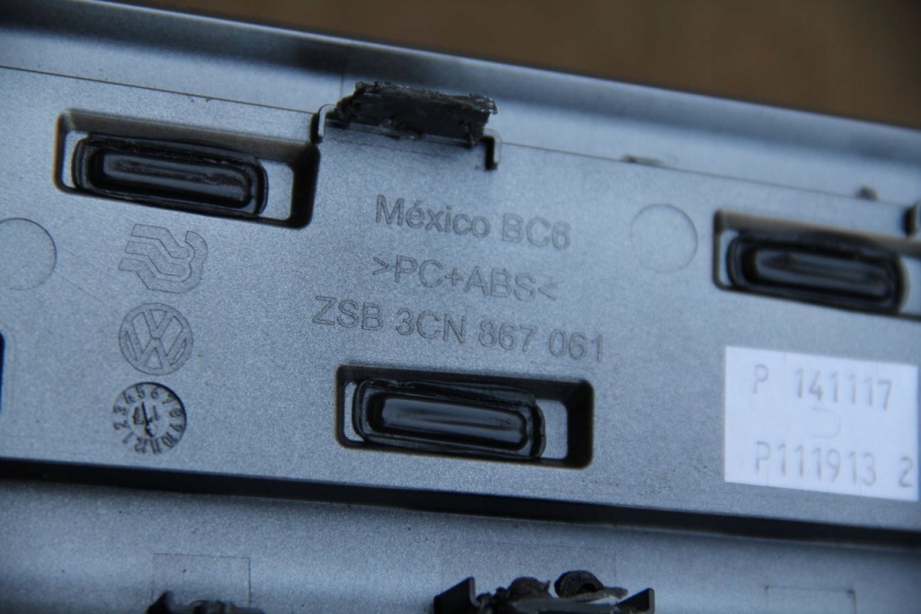 фото №4, Молдинг led dekor дверь vw atlas 3cn867061